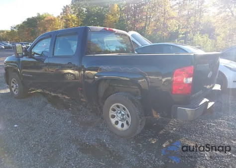 2007 Chevrolet Silverado 1500 Work Truck z USA, uszkodzony, nr VIN 2GCEC13C671647428